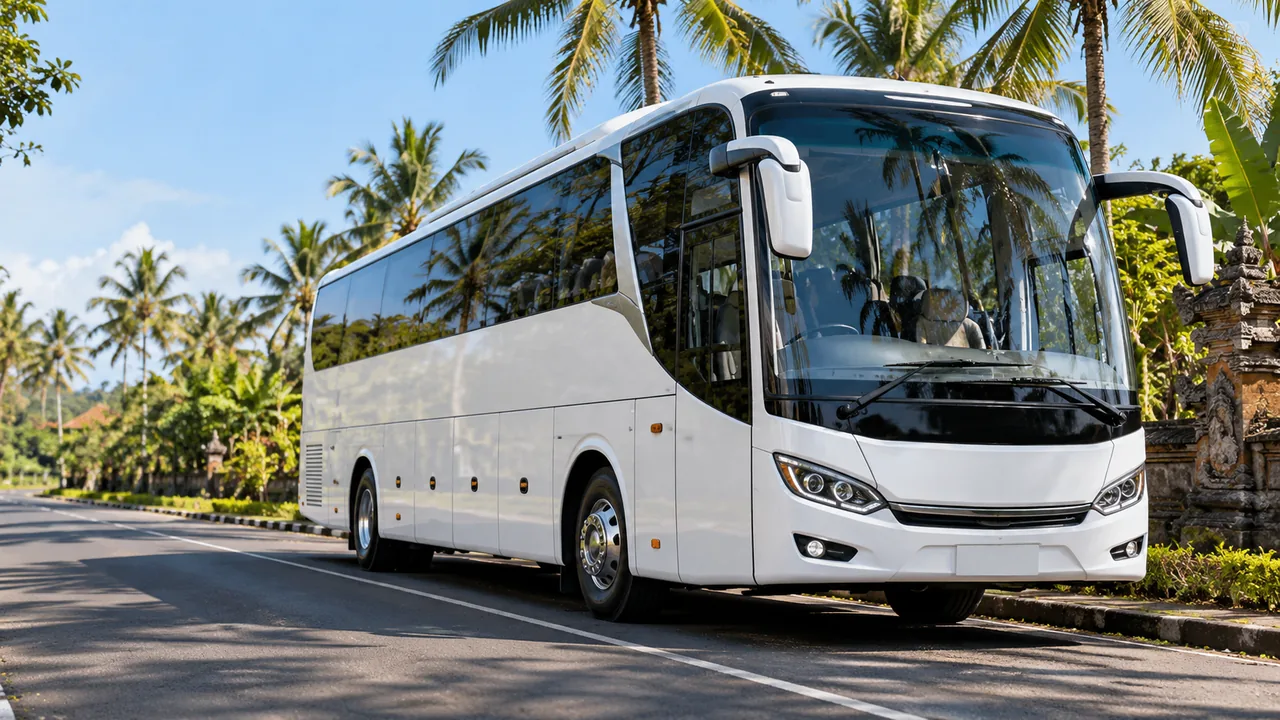 37–46 passengers Coach