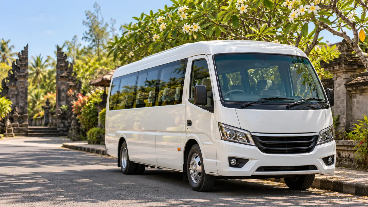 9–16 passengers Minibus